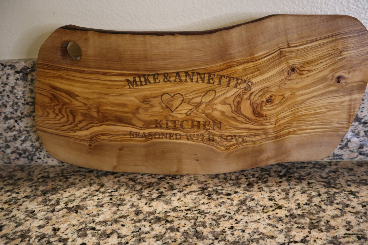 Custom Olive Wood Cutting Board – Personalized Engraved Gift | “Kitchen Seasoned With Love” | Housewarming, Wedding, Anniversary